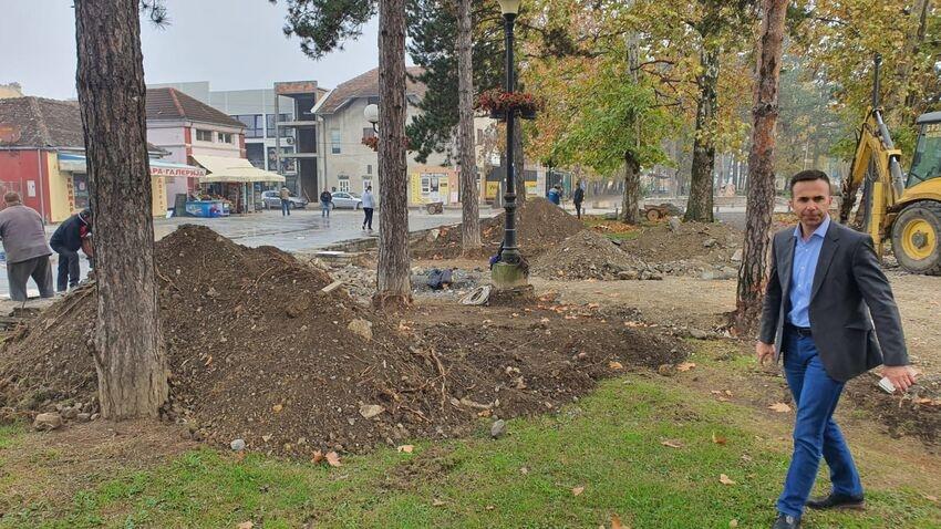 jankovic obisao radove na rekonstrukciji parka
