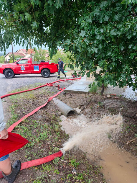 bujicne padavine u mionici 16