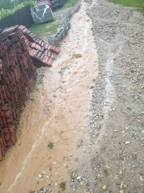 bujicne padavine u mionici 18