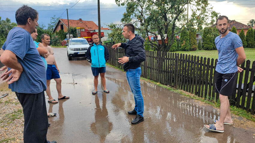 bujicne padavine u mionici 4