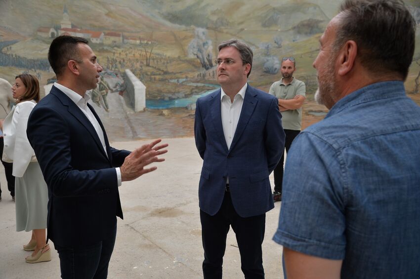 jankovic i selakovic obilaze kucu kolubarske bitke large