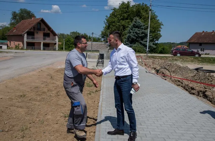 jankovic sa radnicima